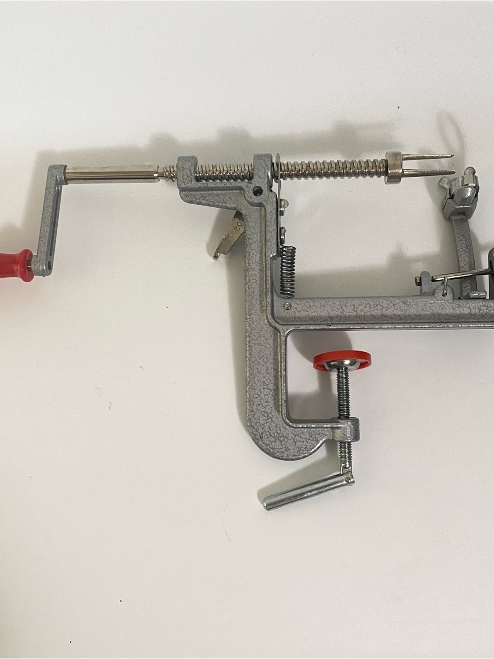 The Pampered Chef Apple Peeler Corer Slicer